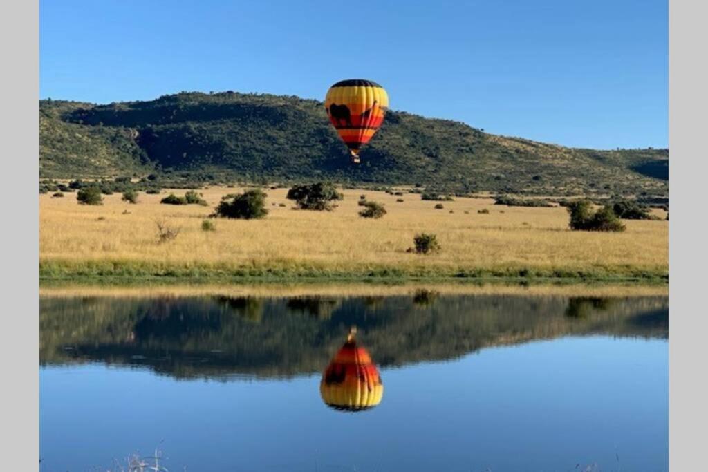 Rhino House With 3 Bedrooms Next To Pilanesberg And Sun City Mogwase Extérieur photo