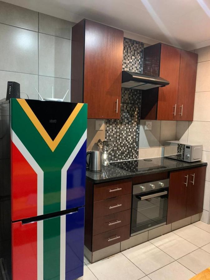 Rhino House With 3 Bedrooms Next To Pilanesberg And Sun City Mogwase Extérieur photo