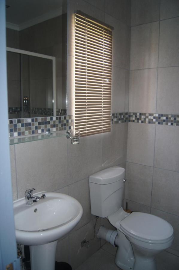 Rhino House With 3 Bedrooms Next To Pilanesberg And Sun City Mogwase Extérieur photo