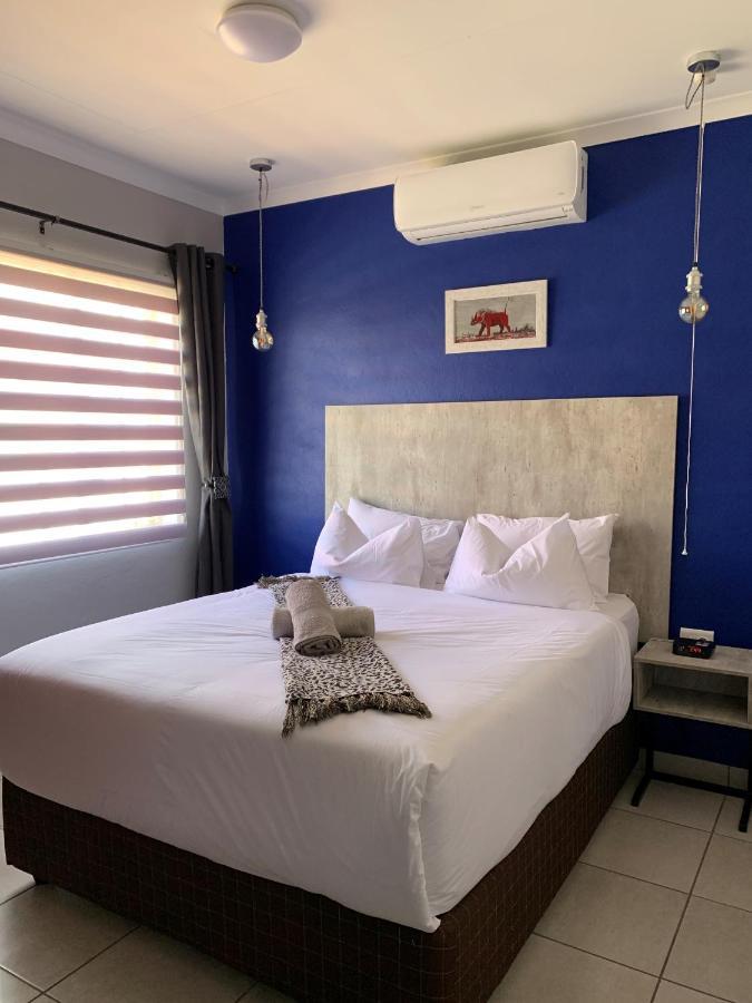 Rhino House With 3 Bedrooms Next To Pilanesberg And Sun City Mogwase Extérieur photo